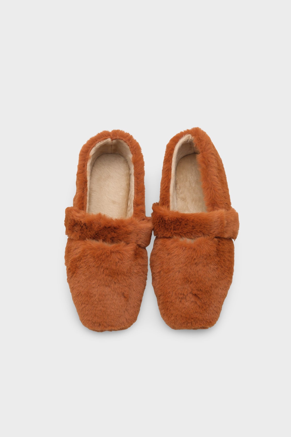 Nonah Kürk Kadın Babet