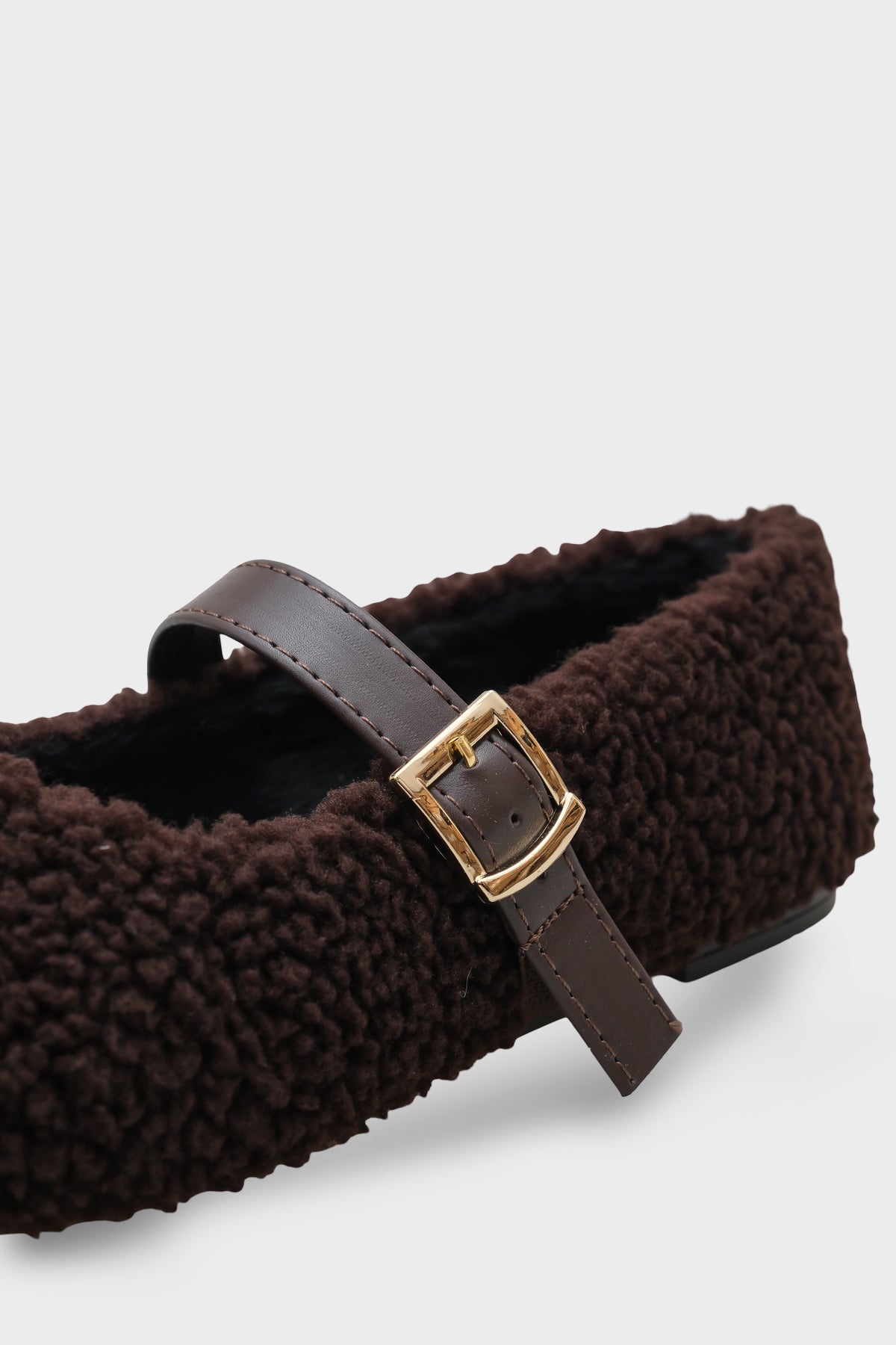 Kasey Kürklü Kadın Babet