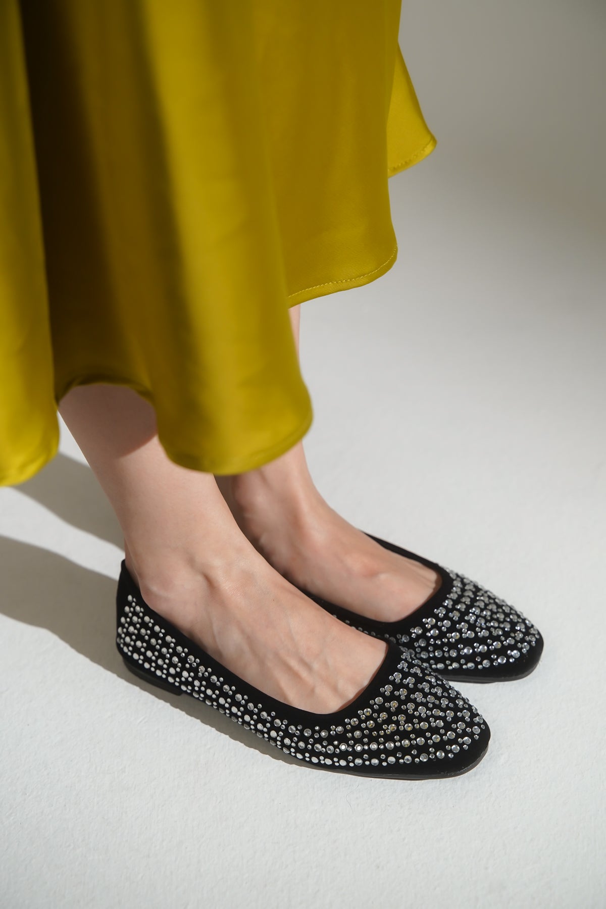 Karla Kadın Taşlı Babet