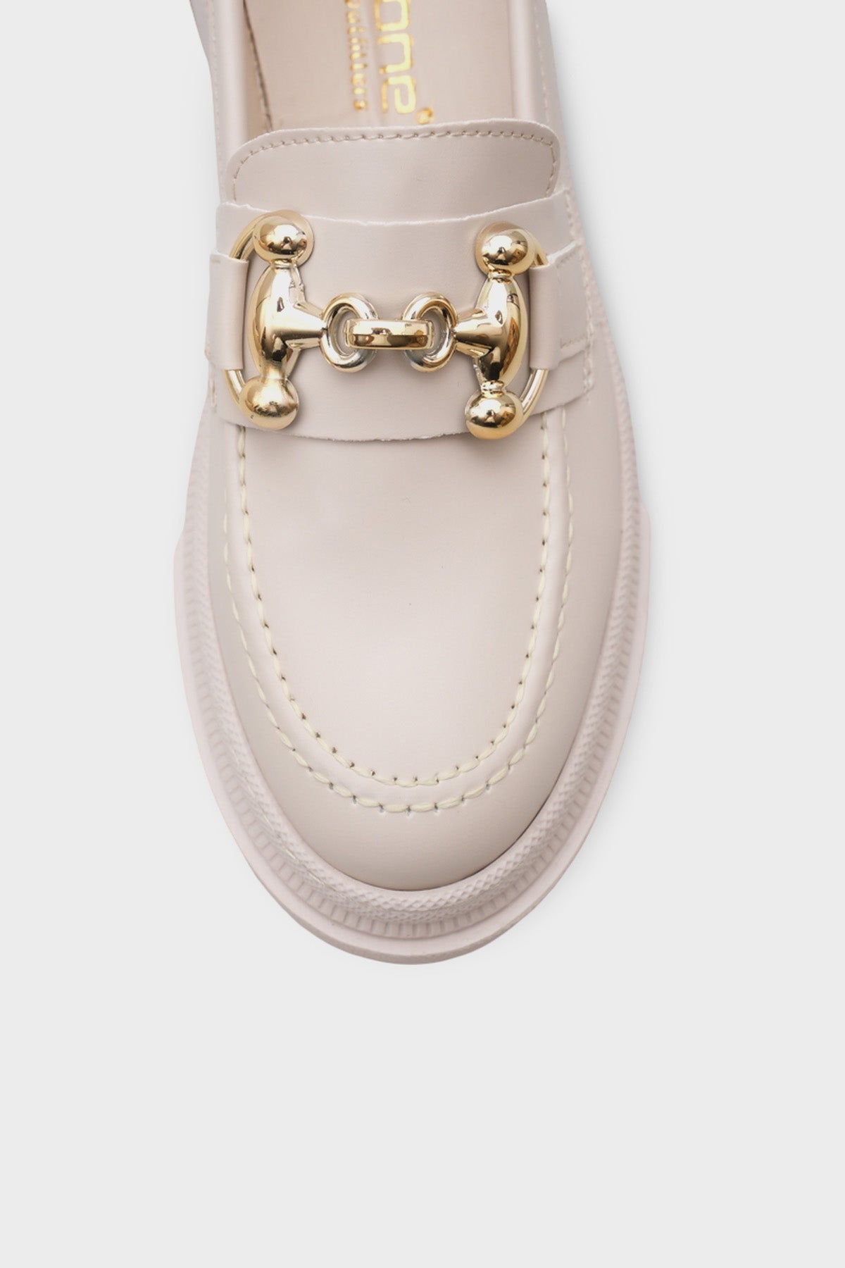 Denni  Oval Burunlu Metal Tokalı Trak Tabanlı Kadın Loafer