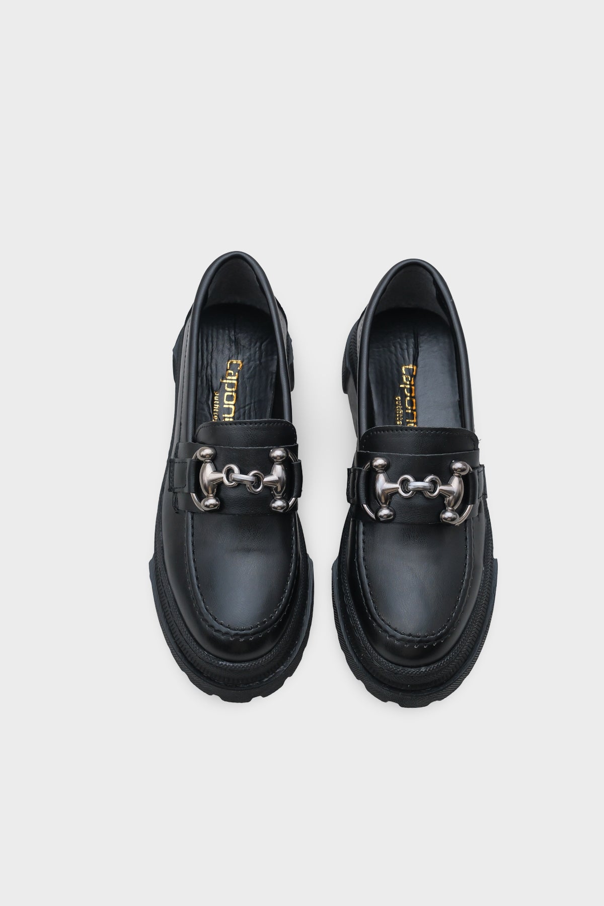 Denni  Oval Burunlu Metal Tokalı Trak Tabanlı Kadın Loafer