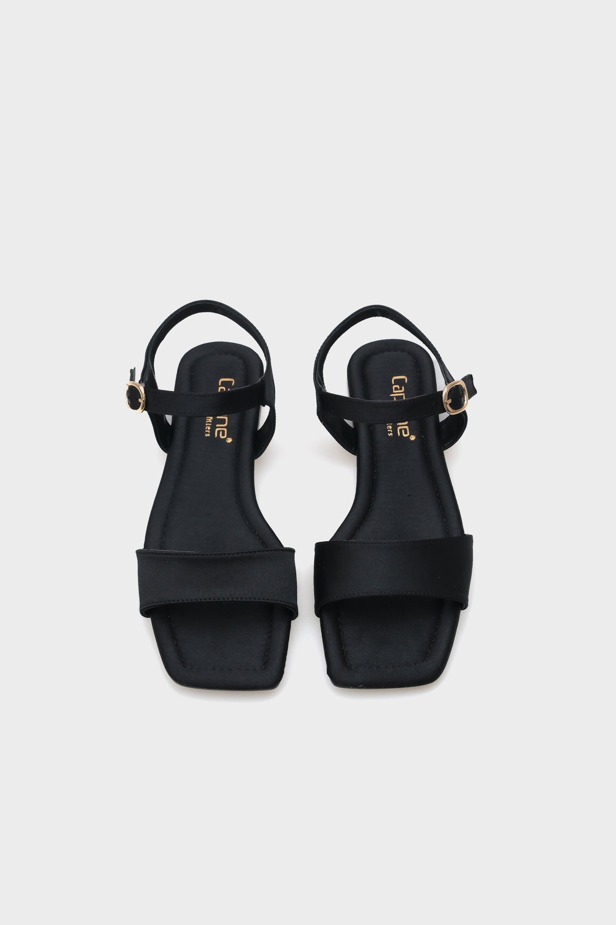 Celinda Bilekten Bantlı Küt Burunlu Düz Topuklu Saten Kadın Sandalet