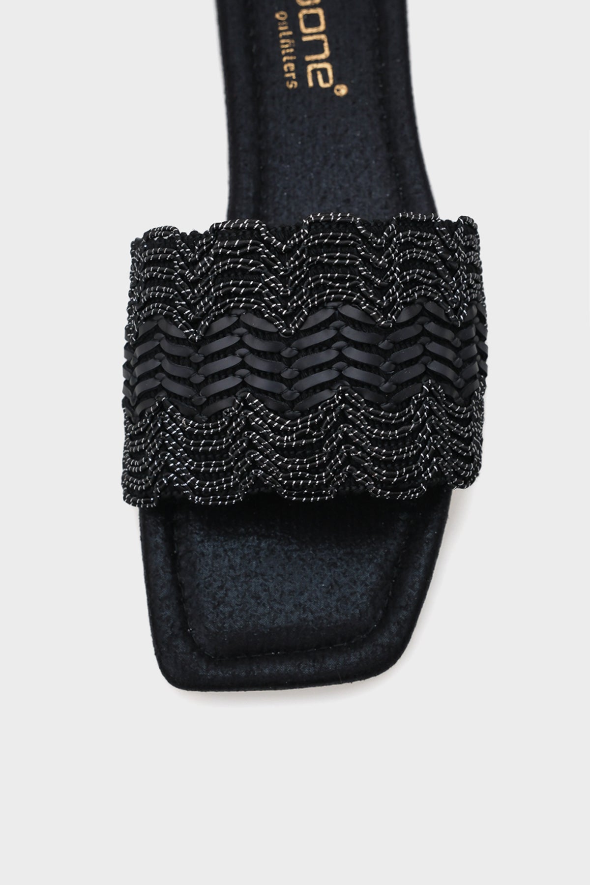 Katya Düz Topuklu Parlak Küt Burunlu Kadın Terlik