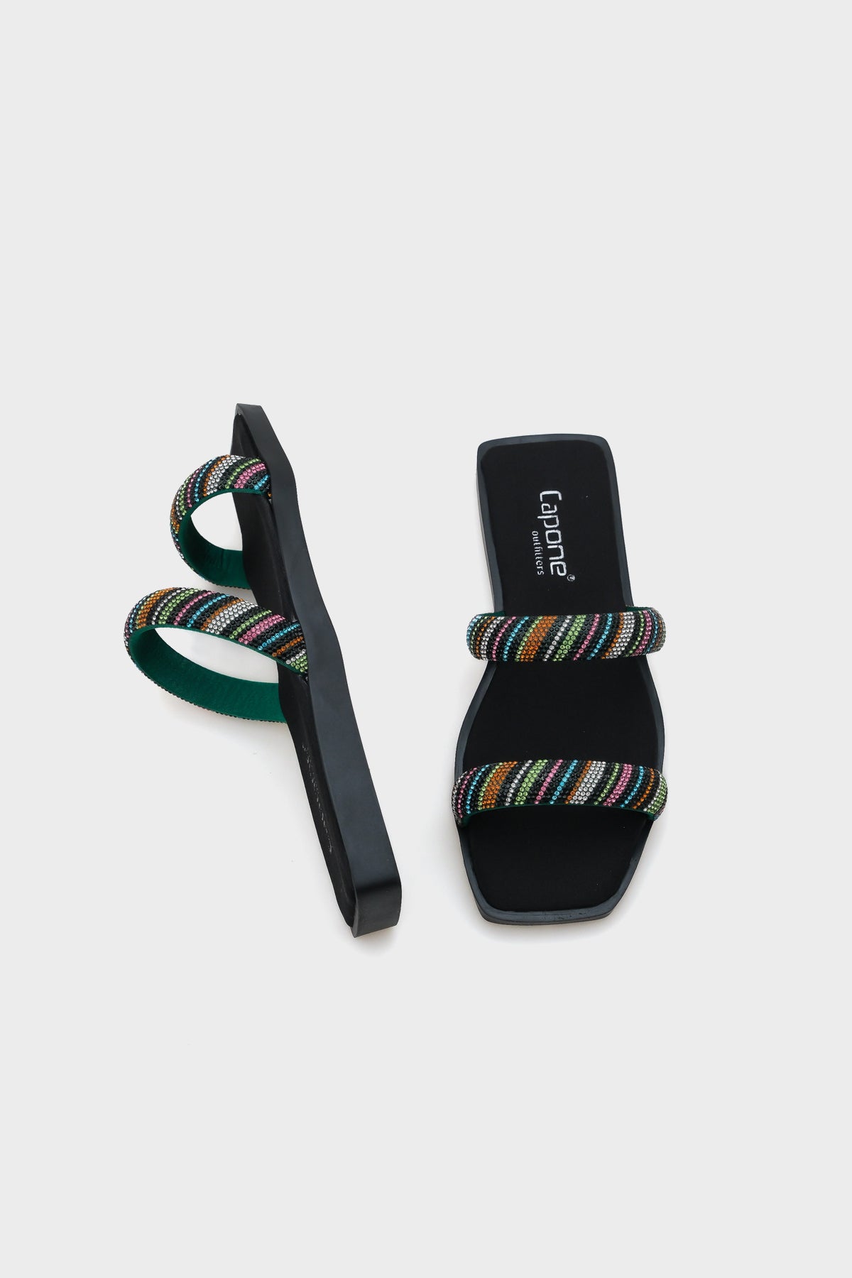 Kora Küt Burunlu Taşlı Bantlı Düz Topuklu Kadın Terlik