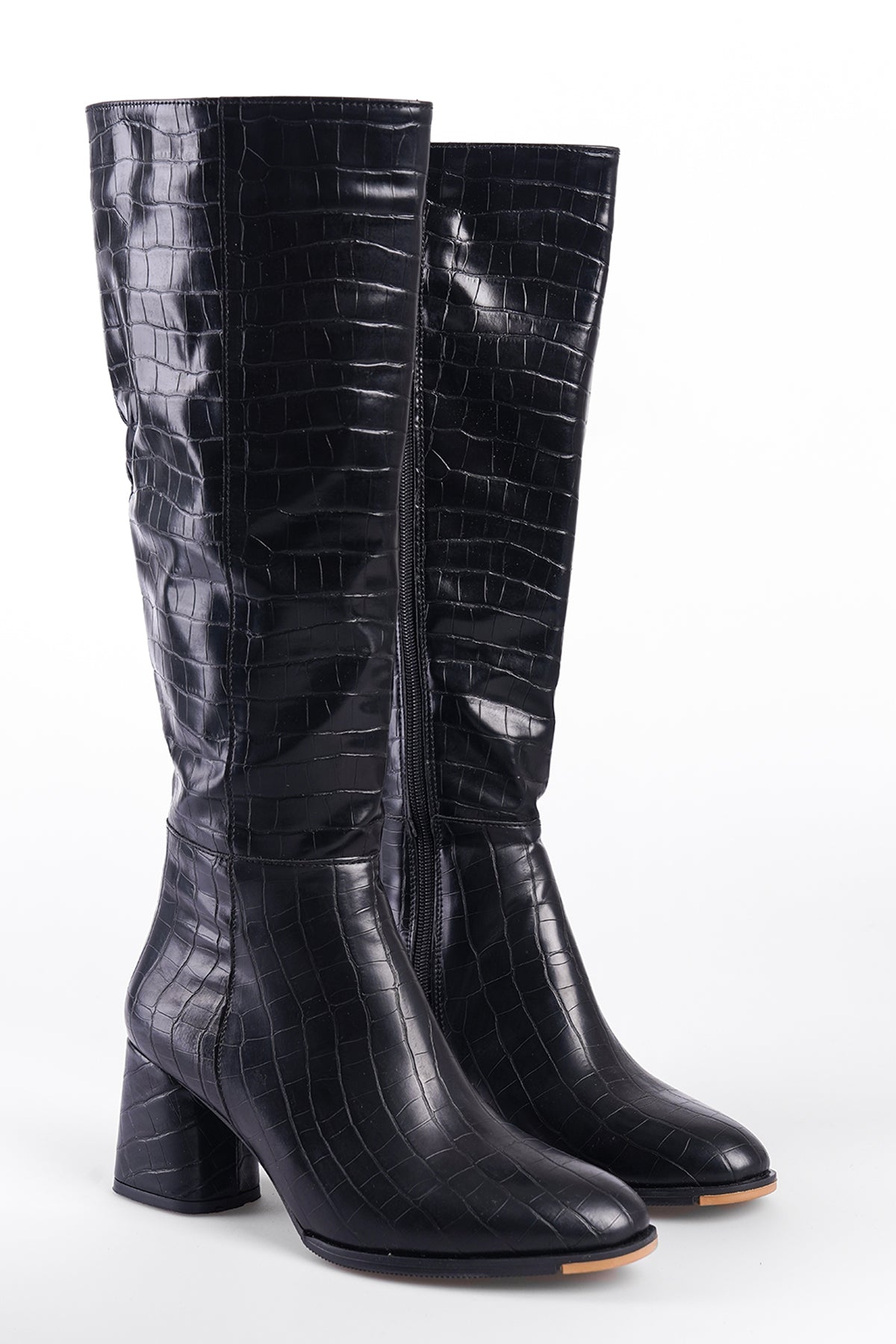 Cathrine Oval Burunlu Yandan Fermuarlı Topuklu Kadın Çizme