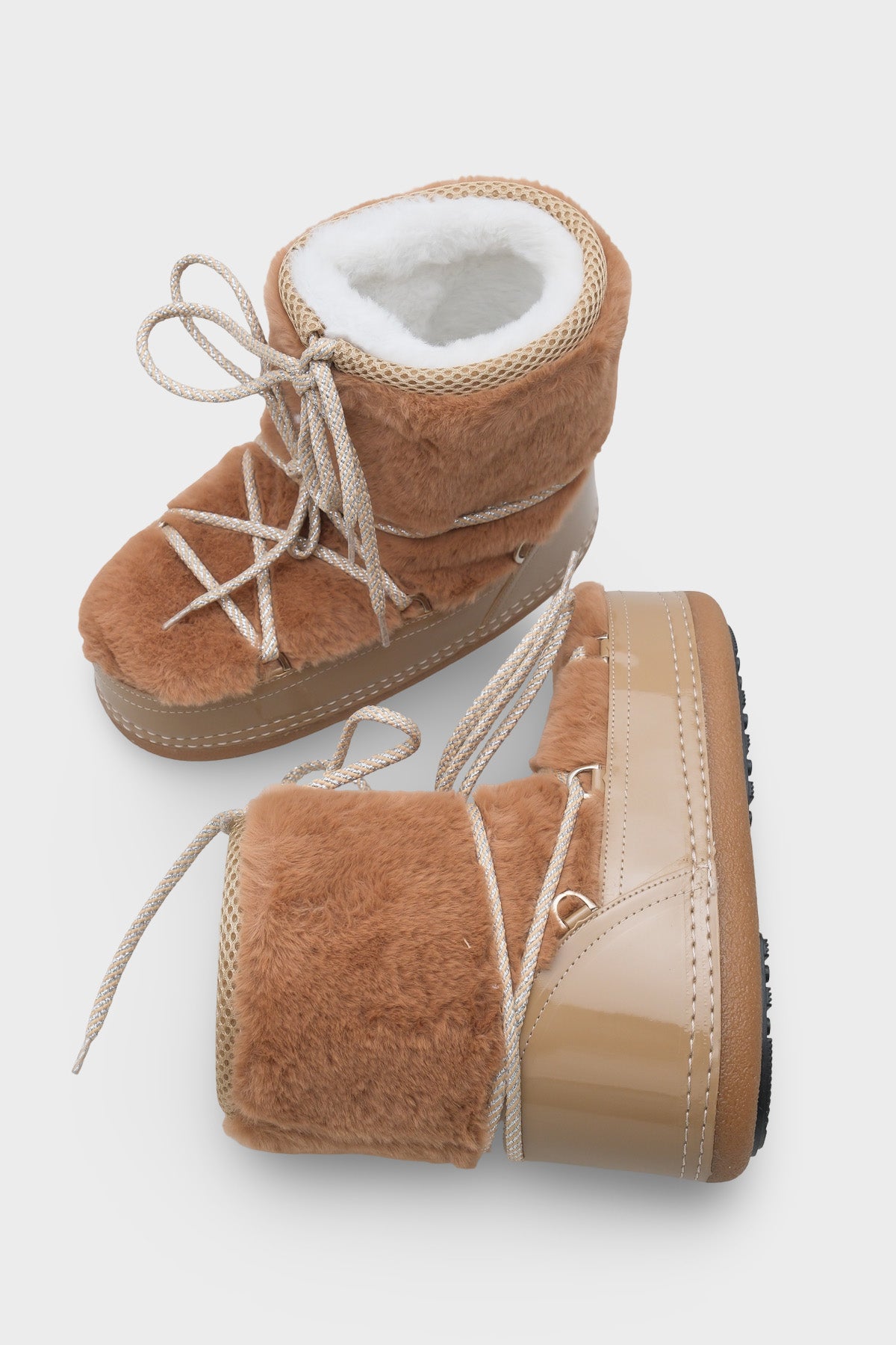 Beatrisa Yuvarlak Burunlu Kalın Tabanlı Kürklü Kadın Kar Botu