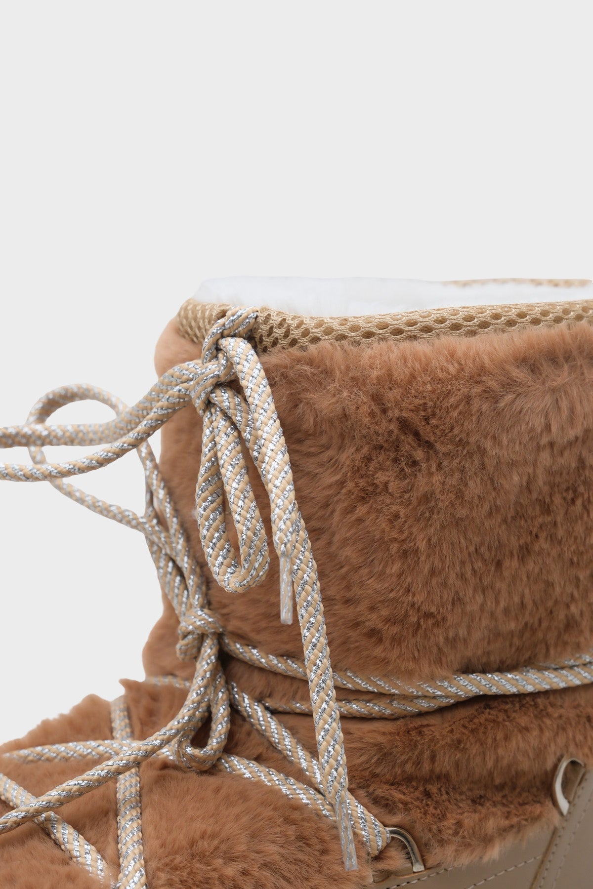 Beatrisa Yuvarlak Burunlu Kalın Tabanlı Kürklü Kadın Kar Botu