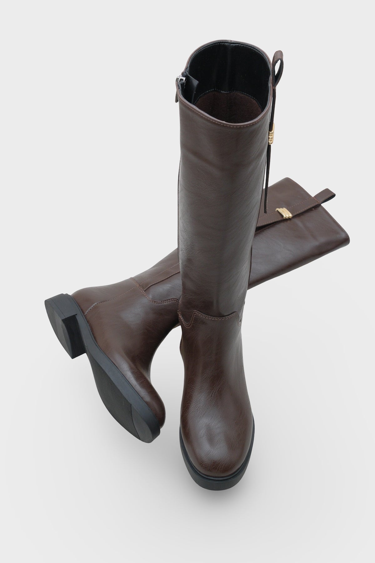 Roberta Metal Tokalı Kadın Çizme