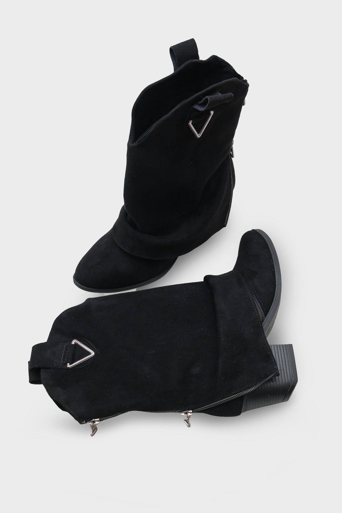 Rhianna Büzgülü Kovboy Çizme