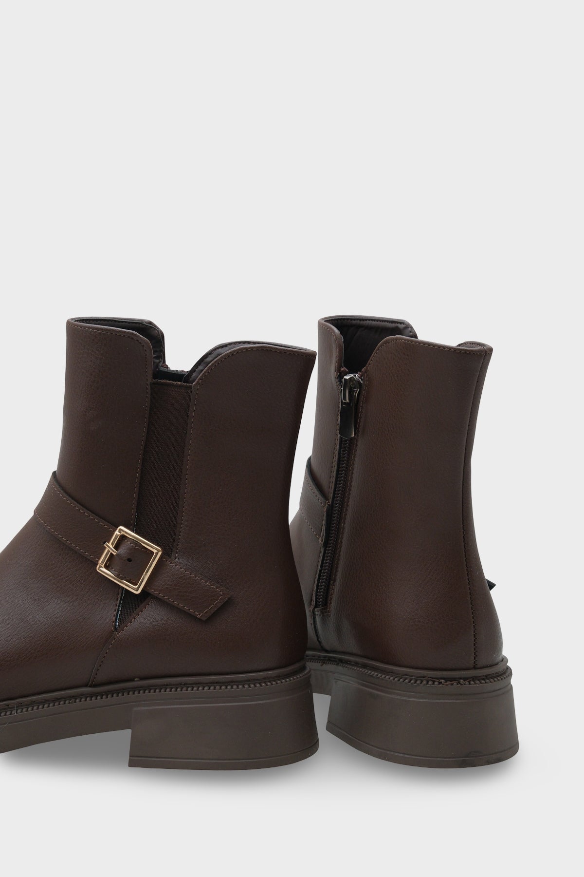 Daria Yandan Fermuarlı Tokalı Lastikli Kadın Bot