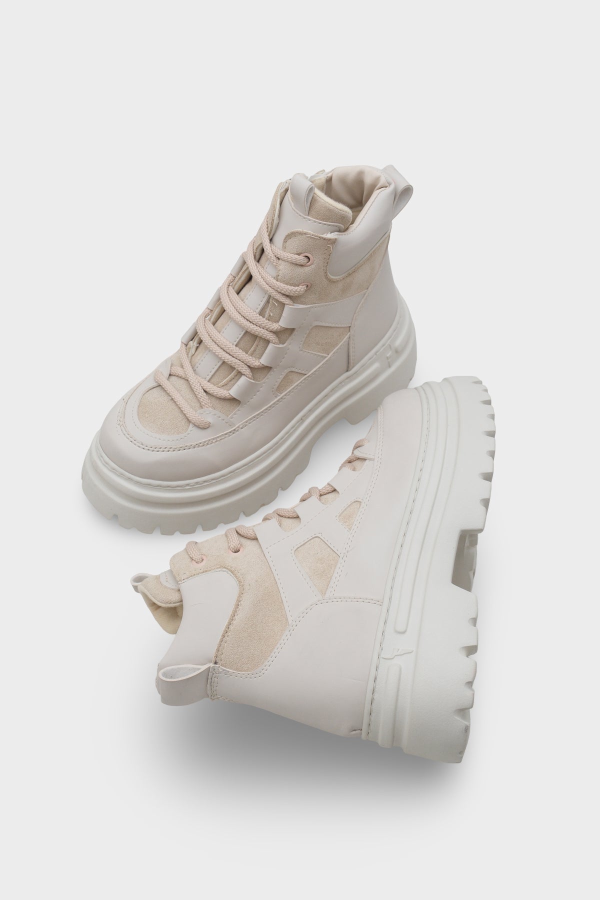 Rosalia Bağcıklı Trak Tabanlı Kadın Spor Bot