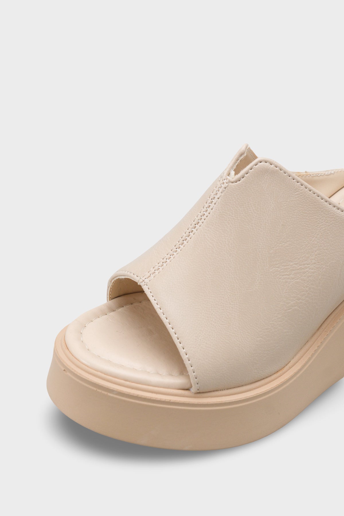 Shandee Dolgu Topuklu Kadın Terlik