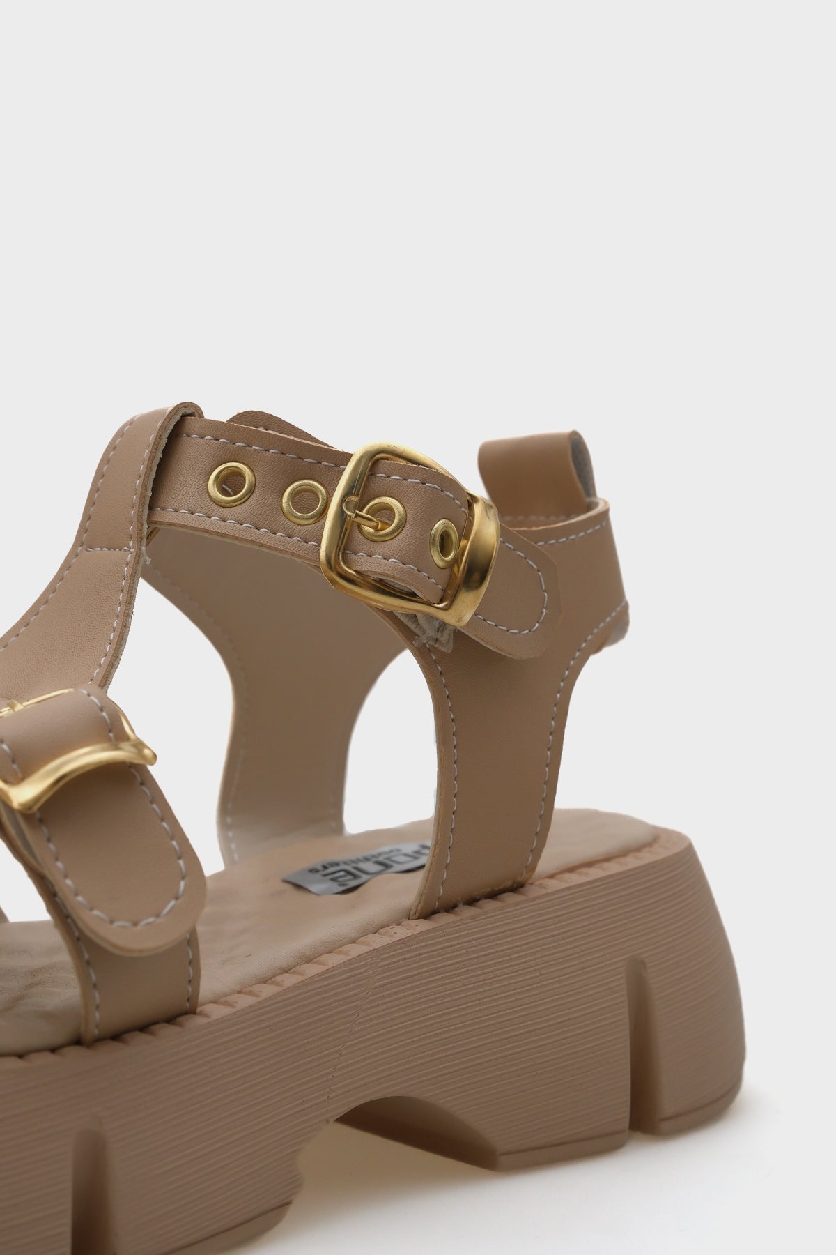 Cherry Kalın Tabanlı Bilekten Bantlı Konfor Tabanlı Kadın Sandalet