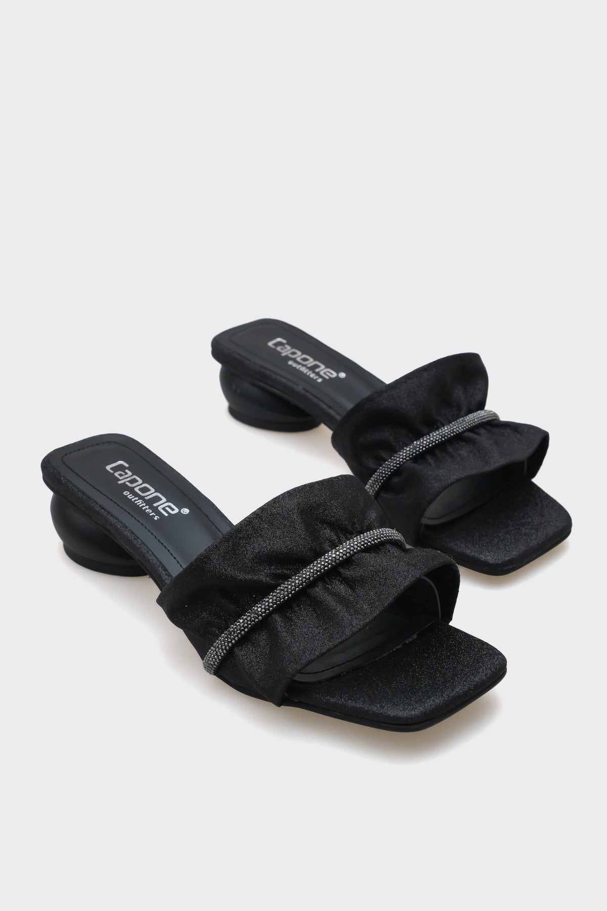 Lily Kadın Büzgülü Taşlı Orta Topuklu Şık Terlik