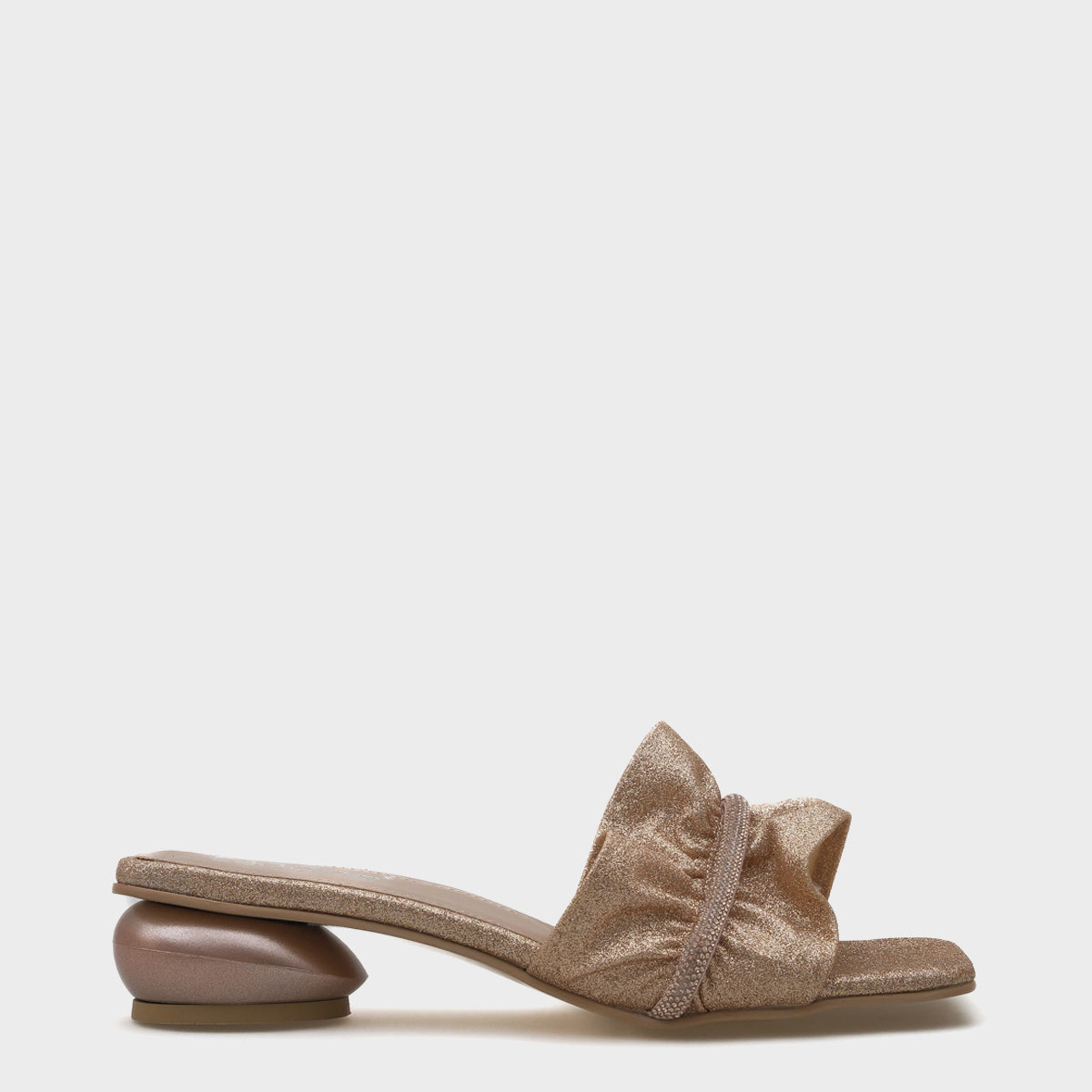 Lily Kadın Büzgülü Taşlı Orta Topuklu Şık Terlik