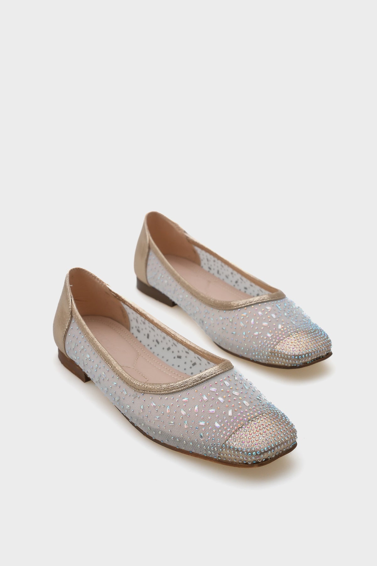 Adore Küt Burunlu Taşlı Dantelli Kadın Babet