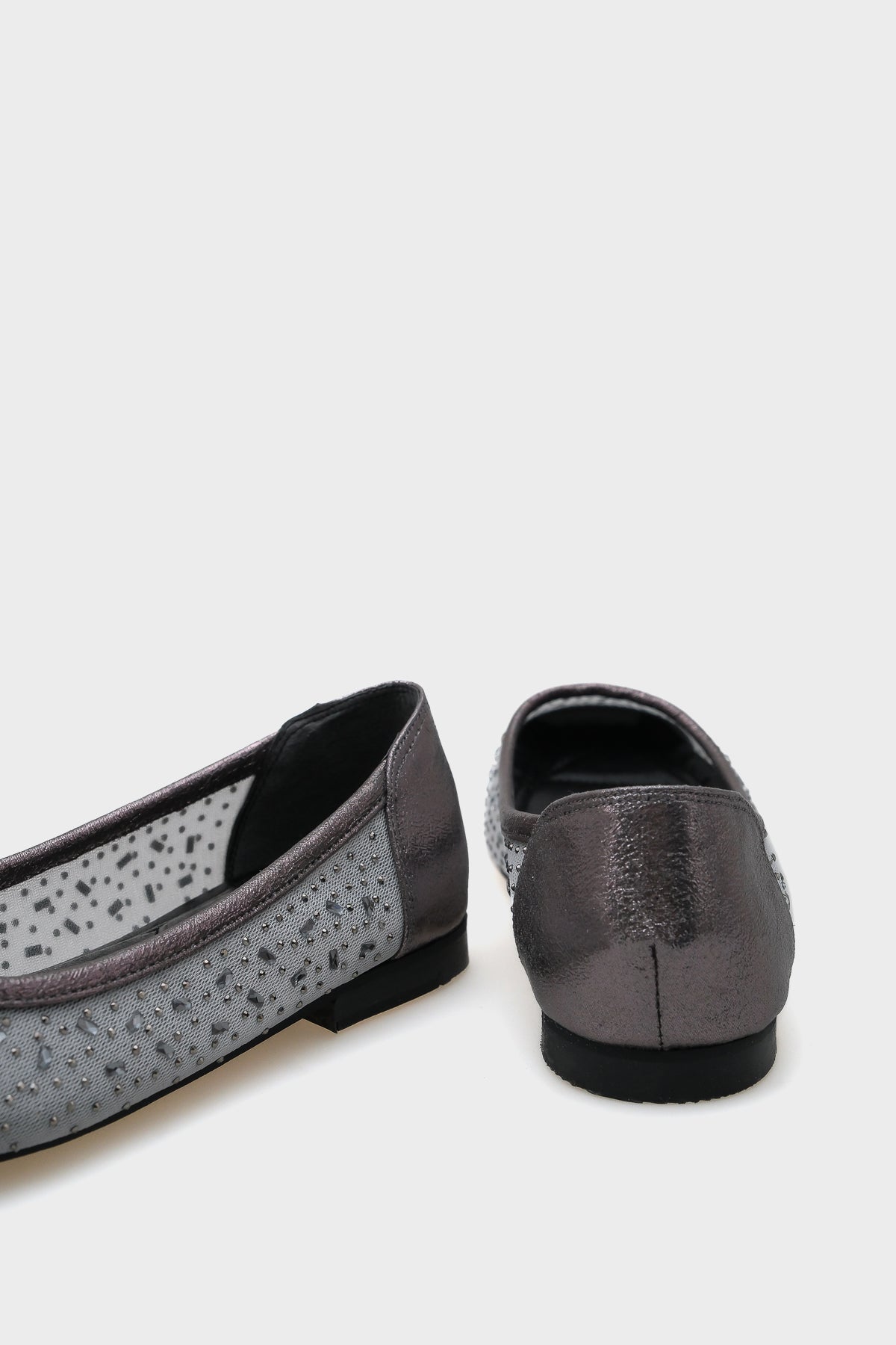 Adore Küt Burunlu Taşlı Dantelli Kadın Babet