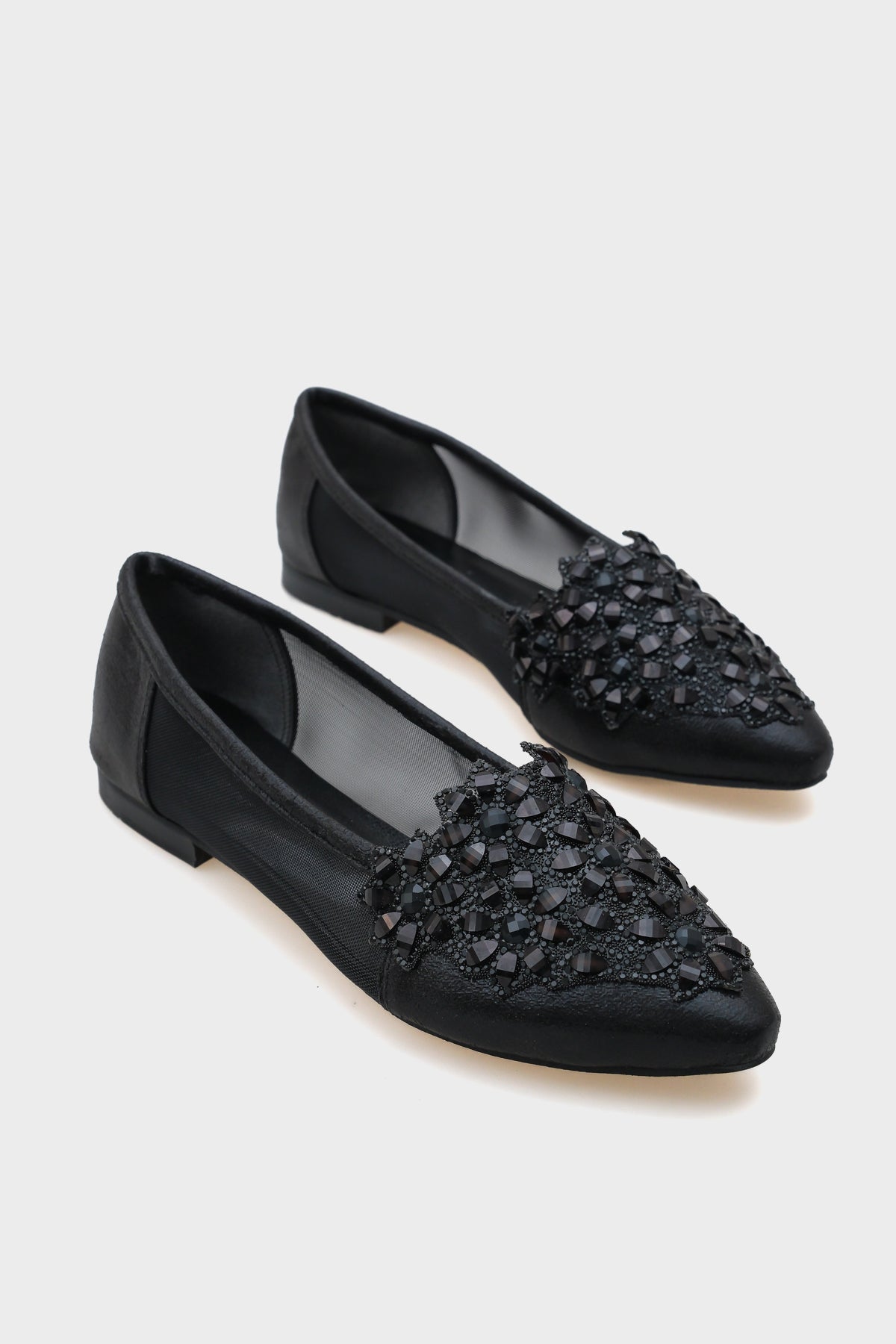 Aida Sivri Burunlu Fileli Taşlı Kadın Babet