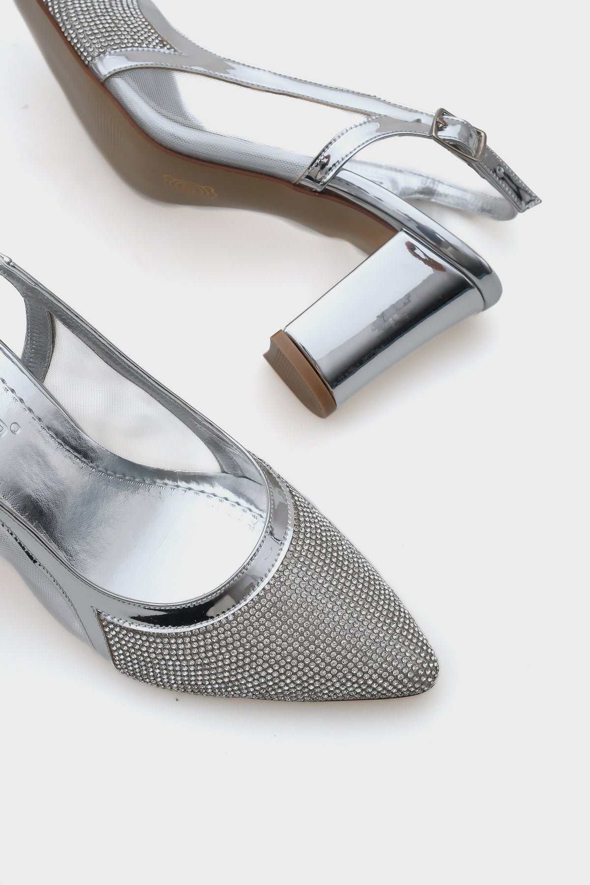 Ola 750 Kadın Topuklu Taşlı Fileli Arkası Açık Ayakkabı