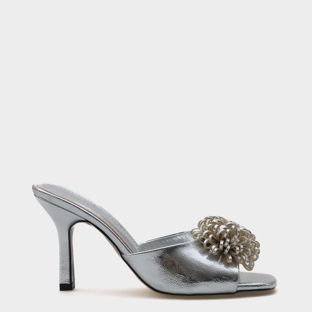 Lory Orta Topuklu Çiçekli Metalik Kadın Terlik