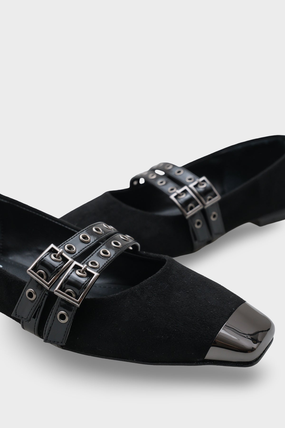 Erinn Metal Küt Burunlu Taşlı Babet