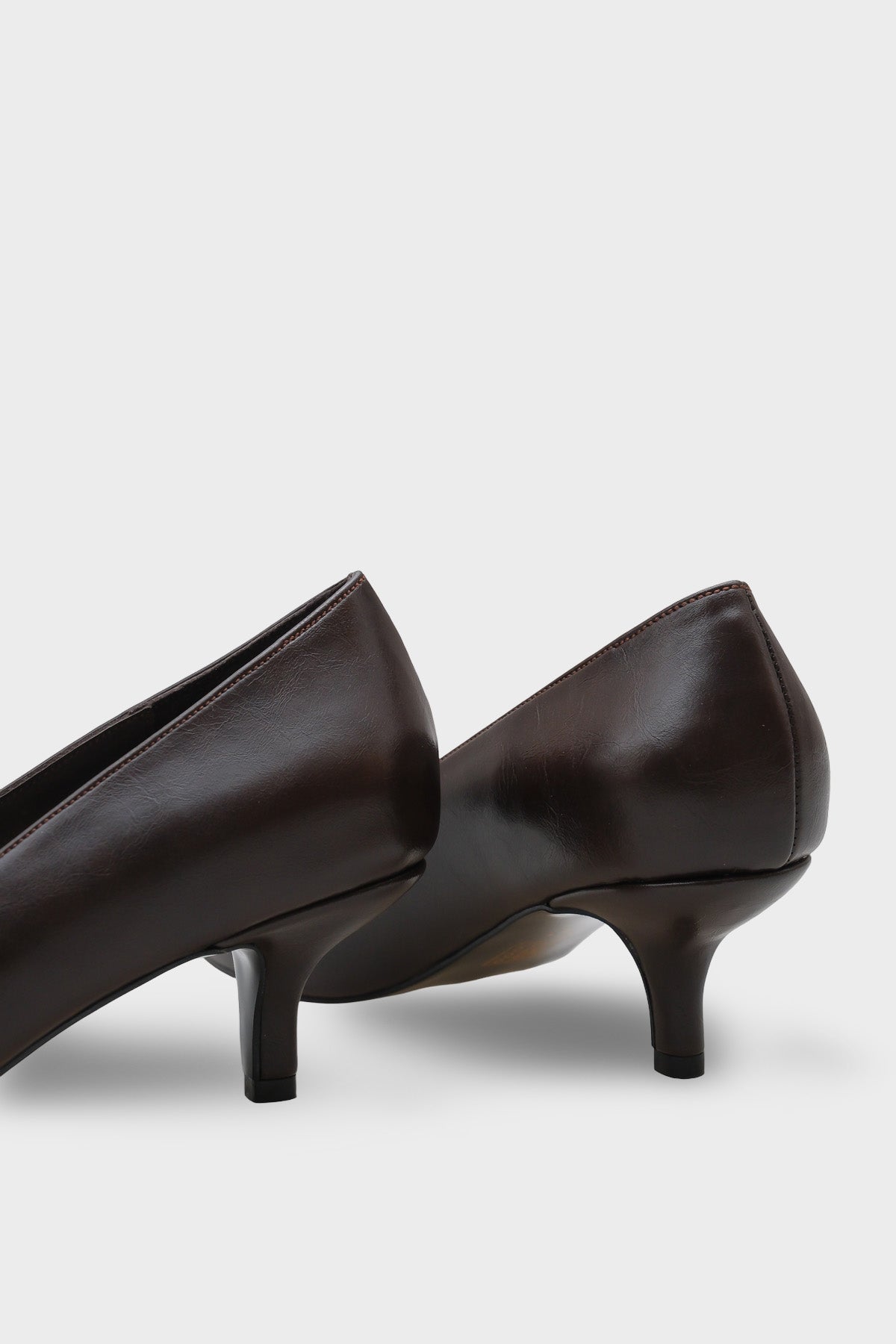 Veronica Orta Topuklu Sivri Burunlu Hakiki Deri Astar Kadın Stiletto