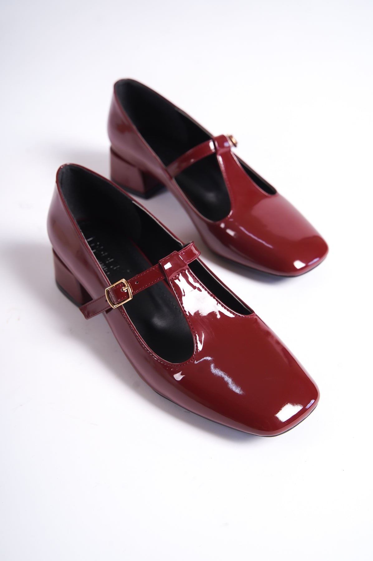 Küt Burunlu T Bantlı Alçak Topuk Mary Jane Kadın Ayakkabı