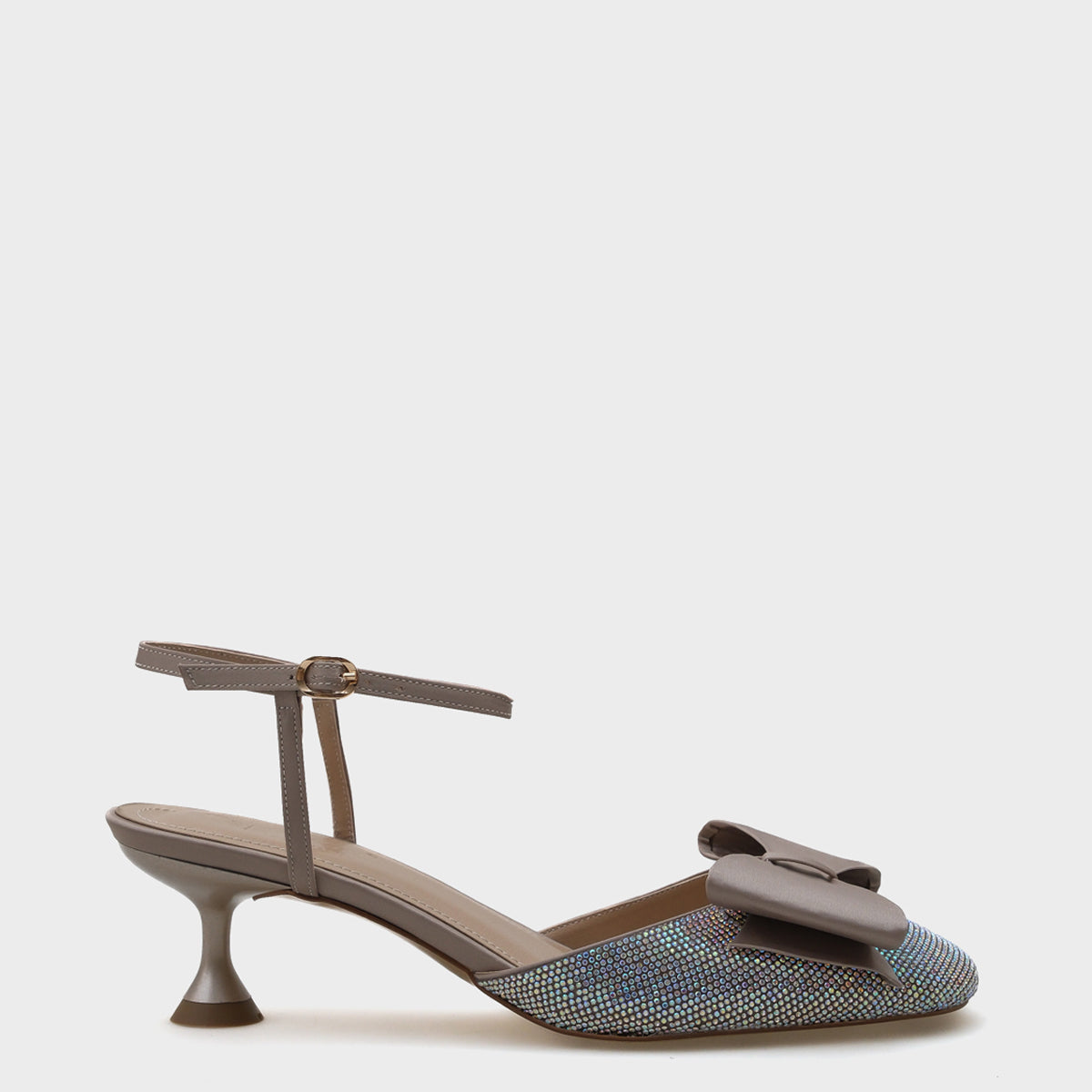 Phoebe Küt Taşlı Burunlu Fiyonklu Saten Bilekten Bantlı Orta Topuklu Kadın Şık Ayakkabı