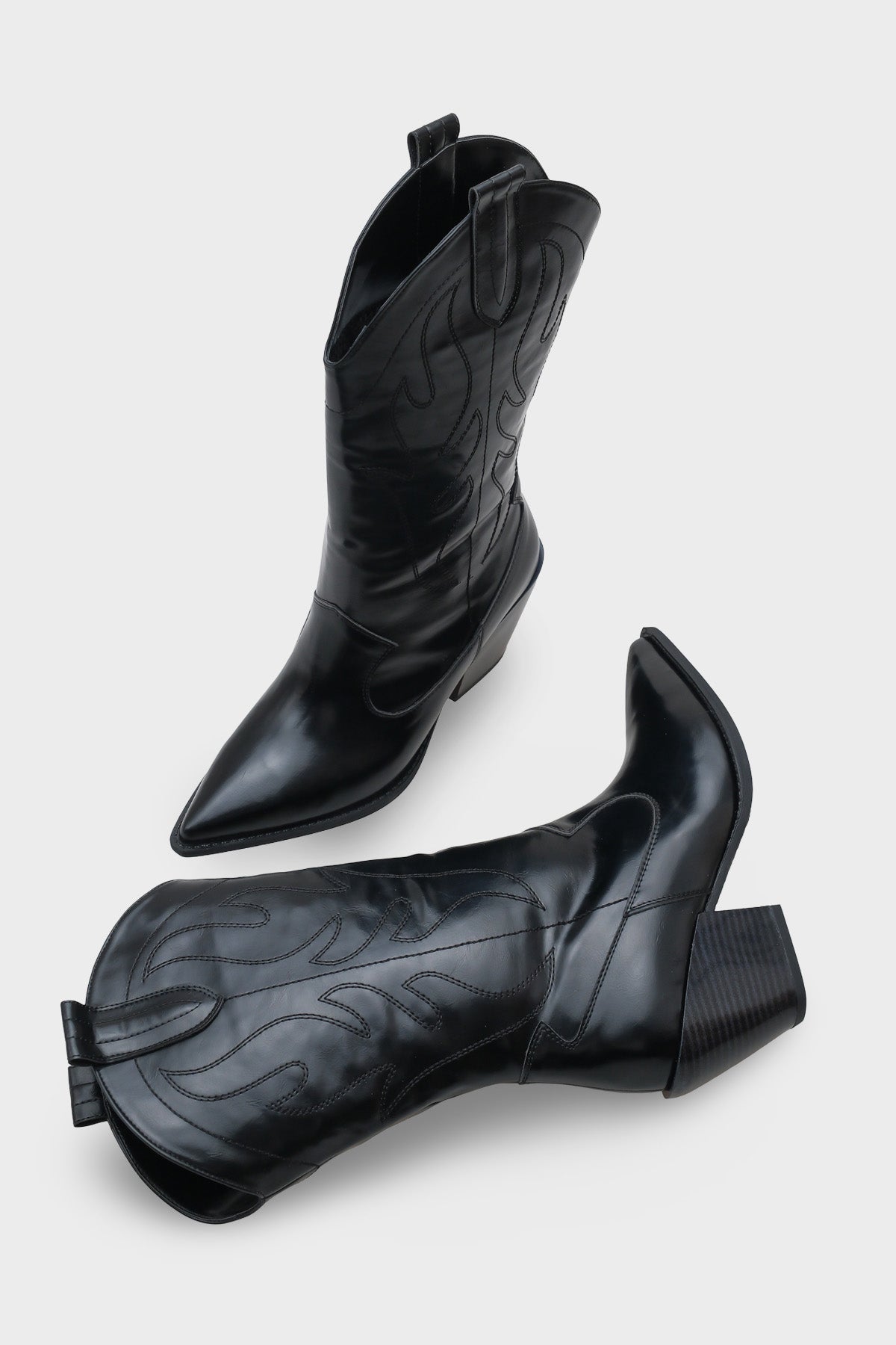 Malina Sivri Burunlu Nakışlı Kadın Kovboy Çizme