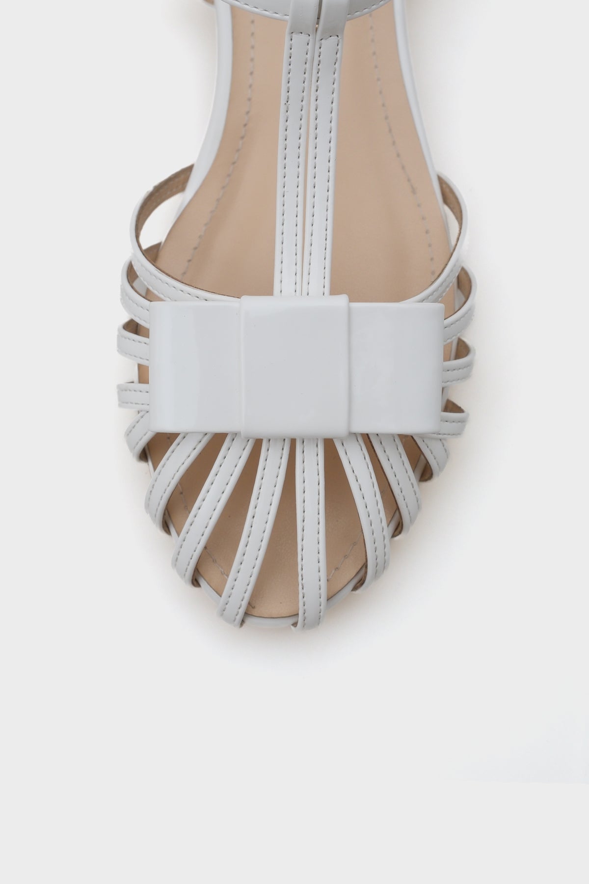 Amara Kafes Örgülü Kadın Babet