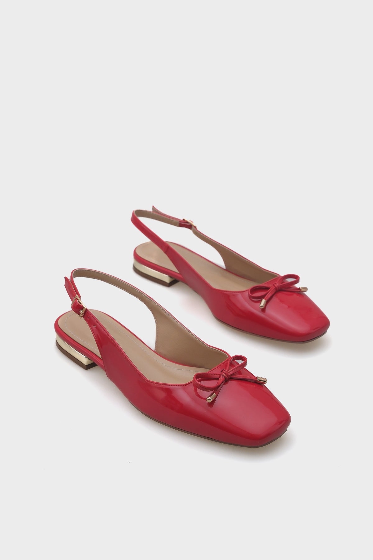 Angela Metal Topuklu Arkası Açık Kadın Babet