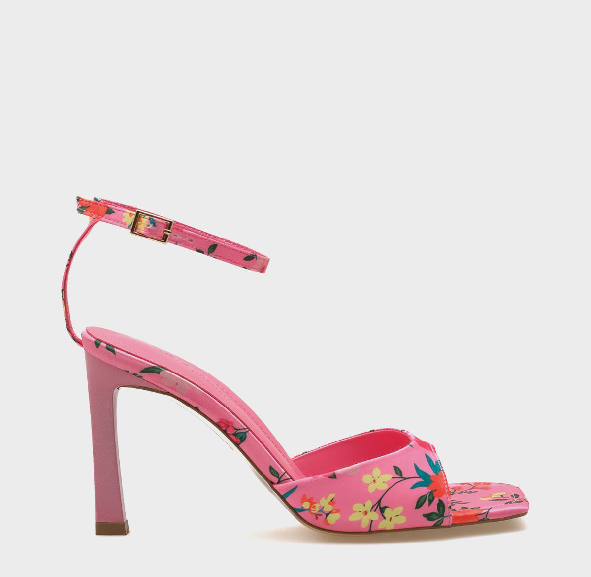 Regina Arkası Açık Küt Burunlu Yüksek Topuklu Çiçek Desenli Kadın Ayakkabı