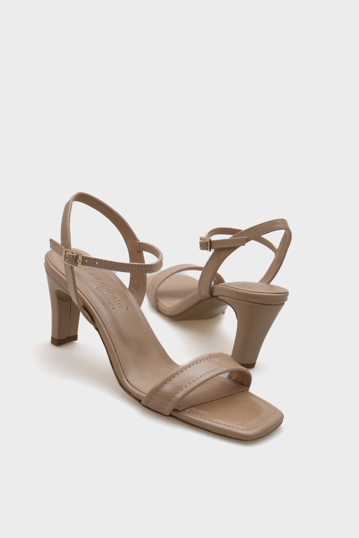 Cresa Orta Topuklu Tek Bantlı Bilekten Bantlı Kadın Sandalet