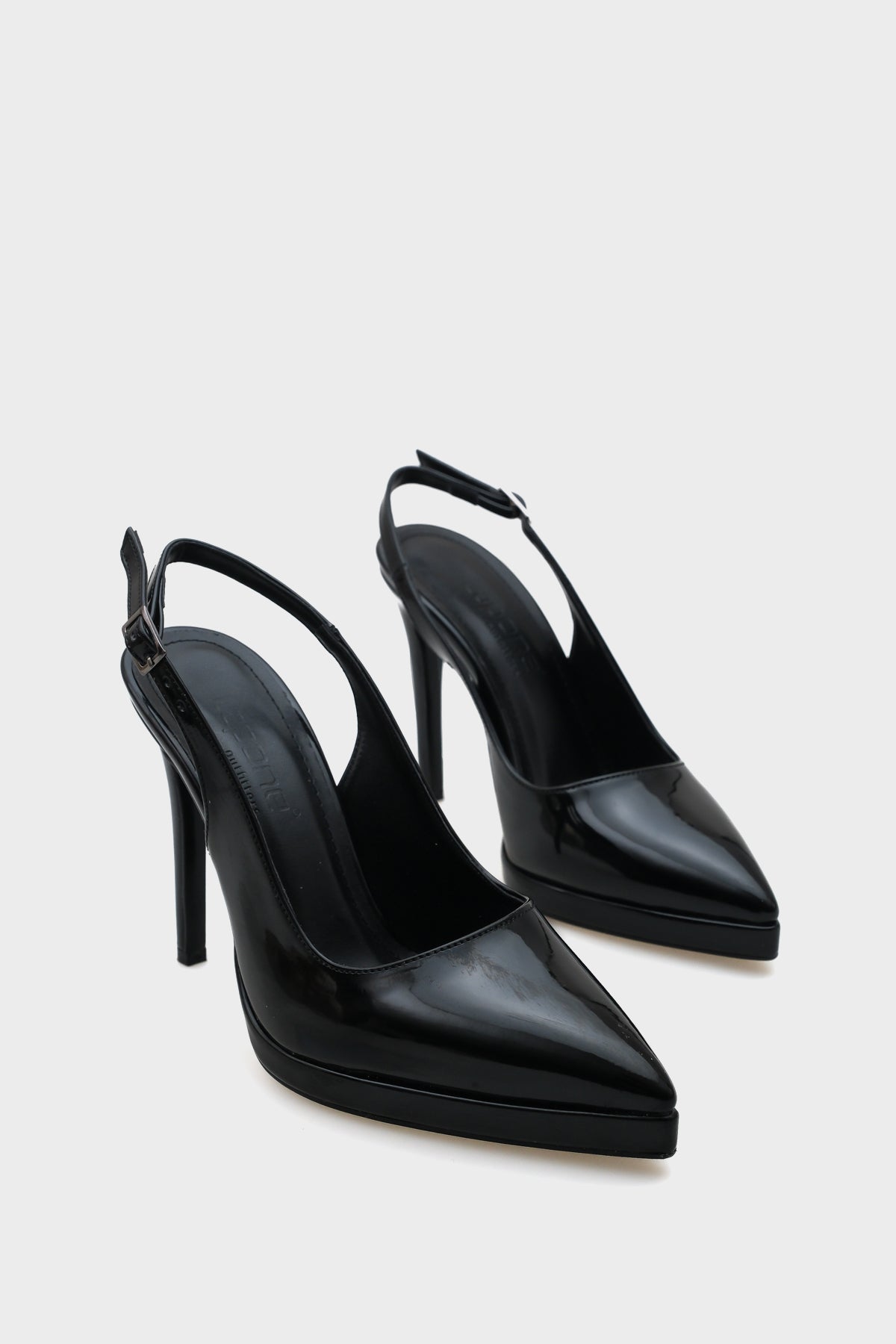 Risa Arkası Açık Sivri Burunlu Yüksek Topuklu  Platform  Kadın Ayakkabı