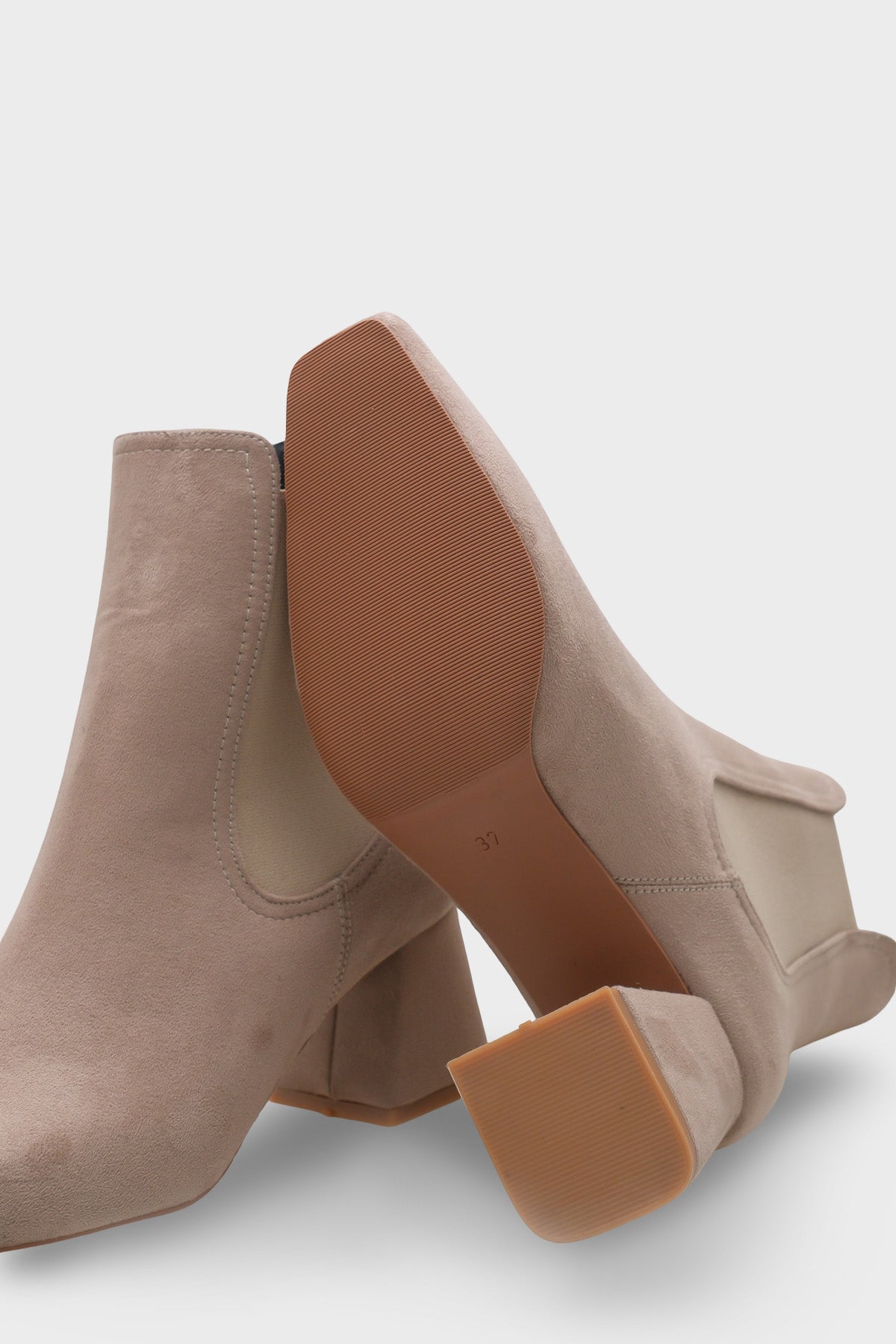 Ronny Sivri Burunlu Yandan Lastikli Kadın Bot