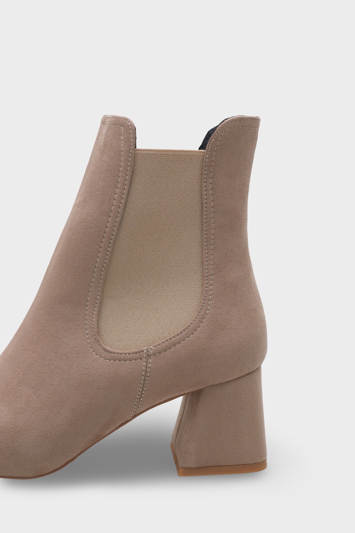 Ronny Sivri Burunlu Yandan Lastikli Kadın Bot