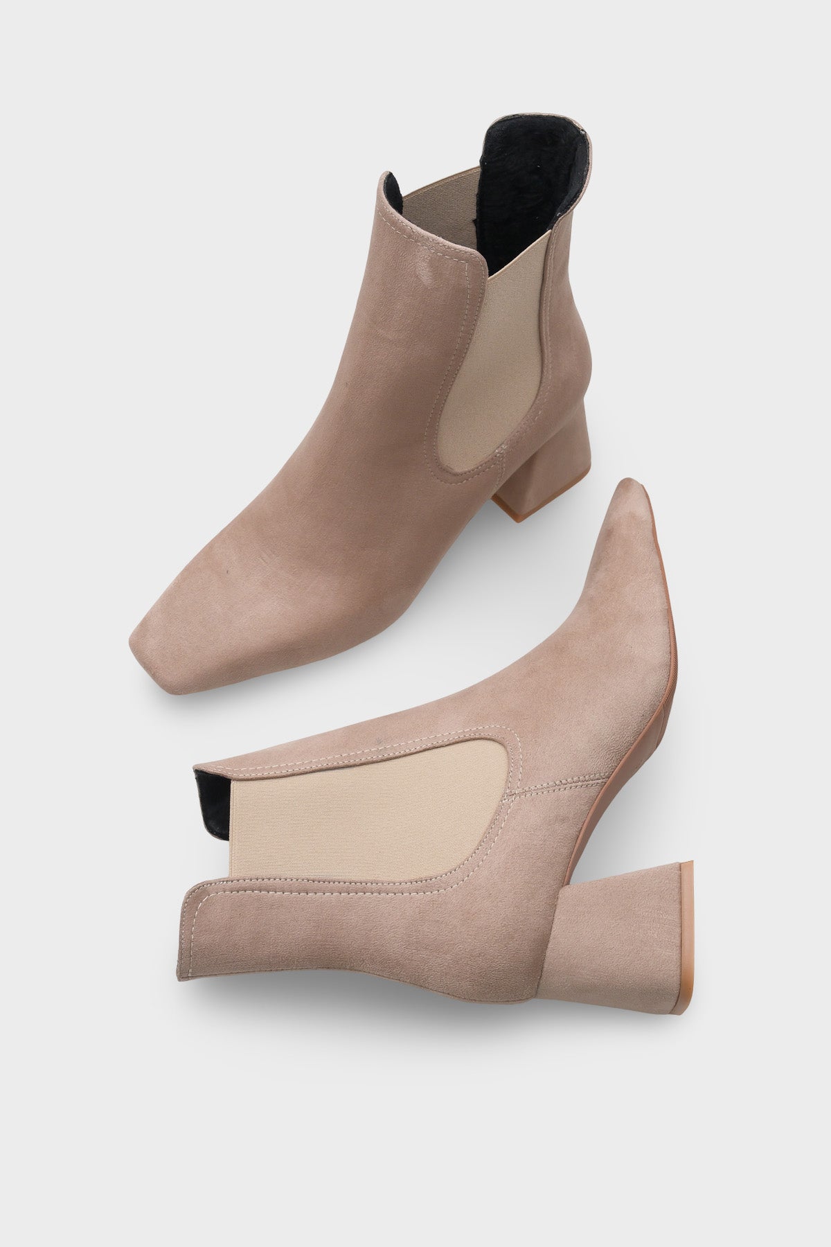 Ronny Sivri Burunlu Yandan Lastikli Kadın Bot