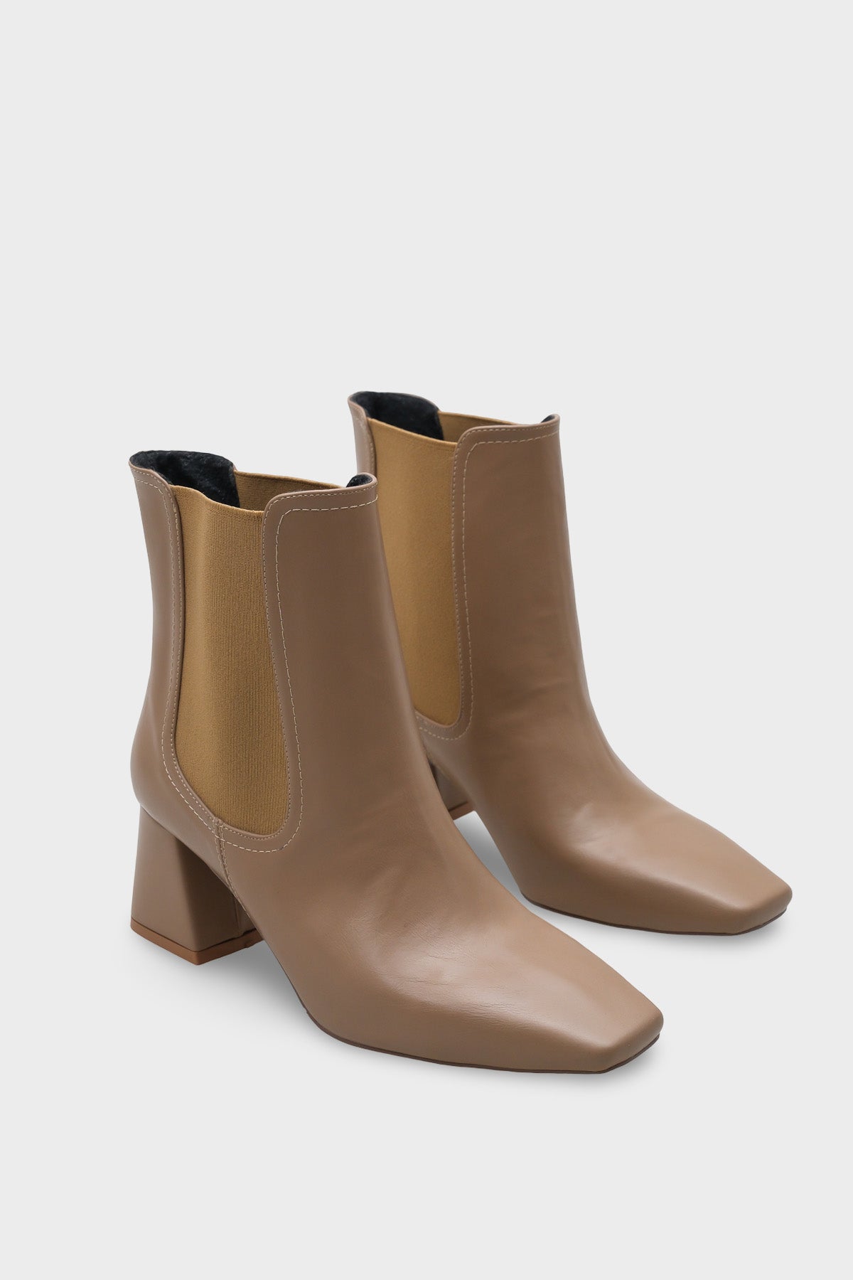 Ronny Sivri Burunlu Yandan Lastikli Kadın Bot