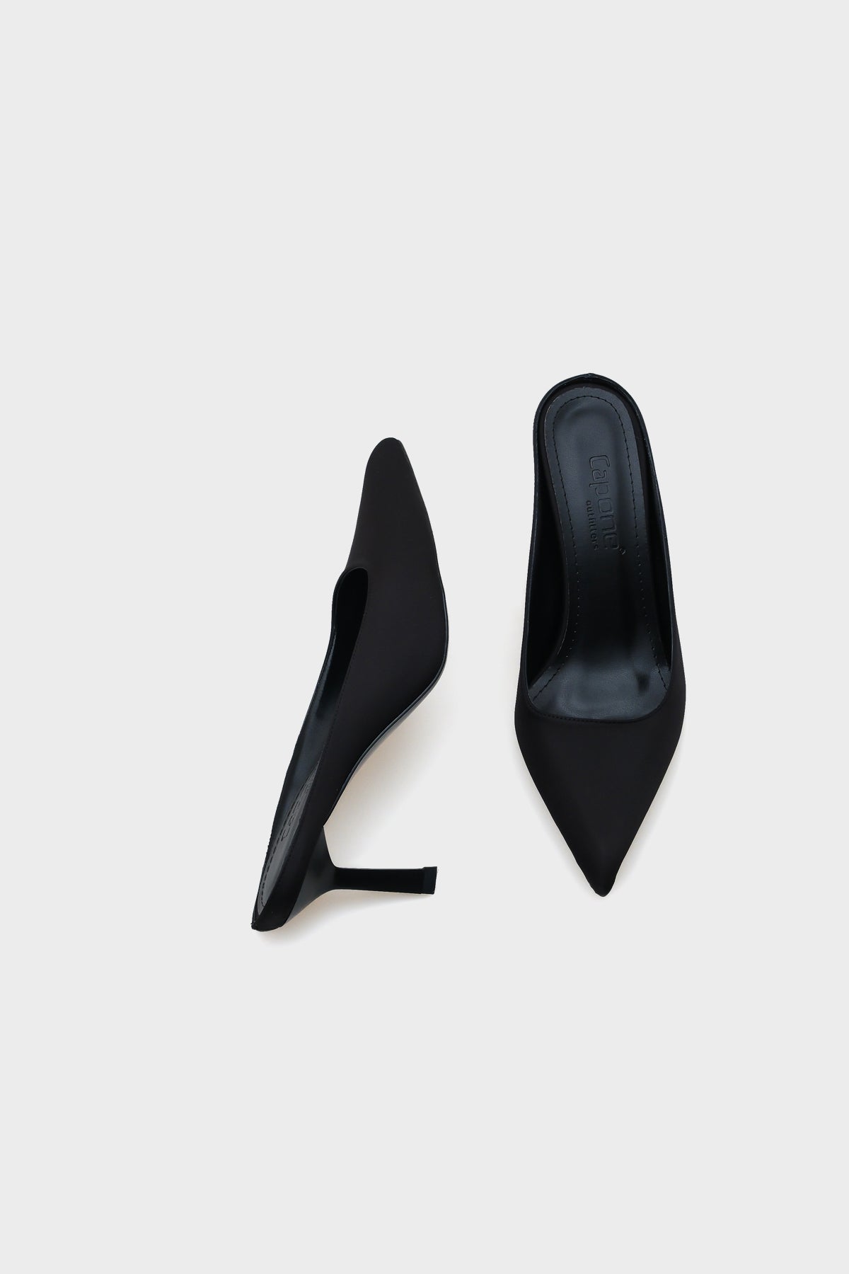 Lynda Sivri Burnu Kapalı Saten Kadın Terlik