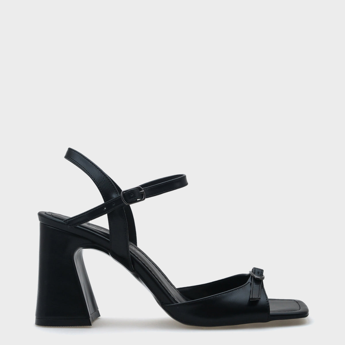 Tonya Orta Topuklu Tokalı Kadın Sandalet