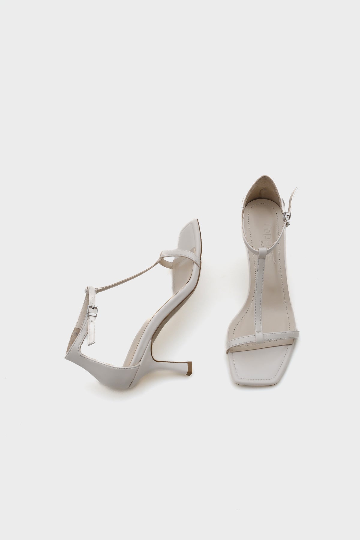 Dalia Orta Topuklu Bilekten Bantlı Kadın Sandalet