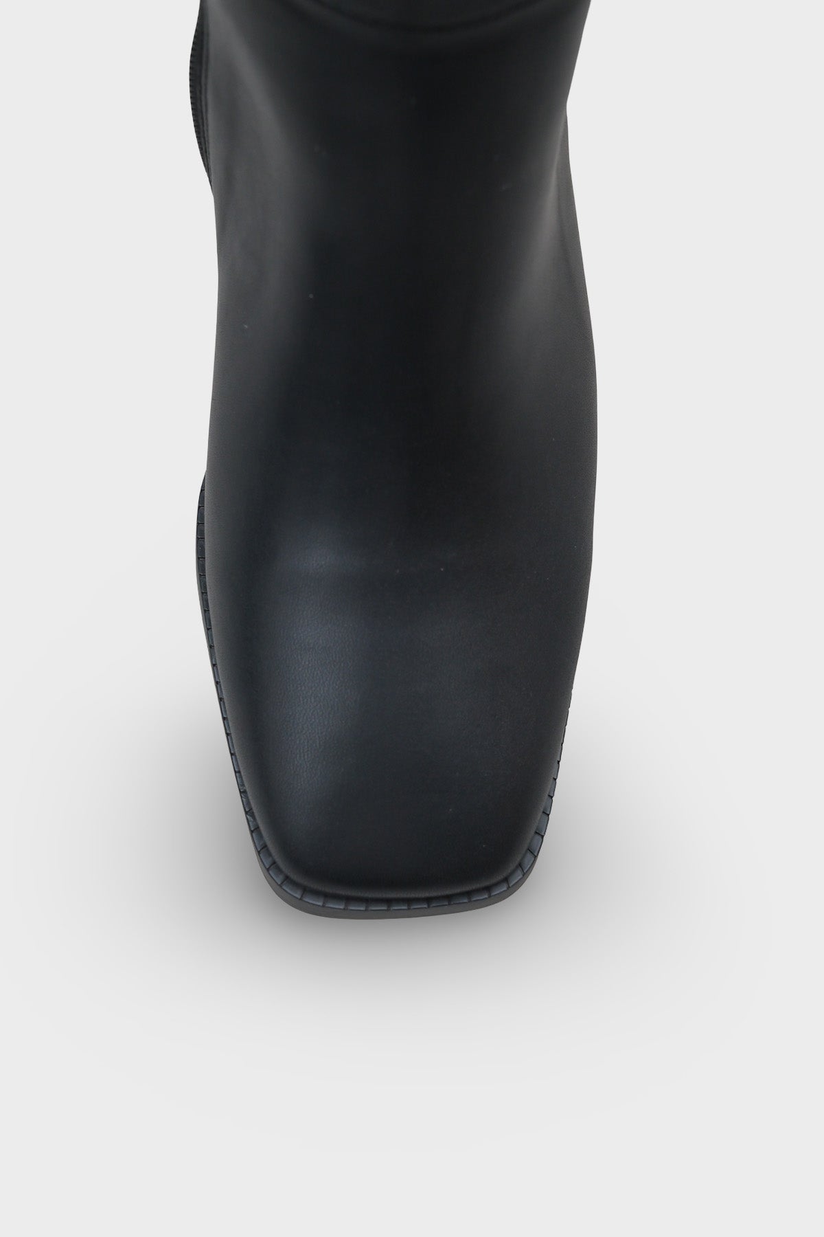 Merilyn Küt Burunlu Kalın Orta Topuklu Fermuarlı Uzun Kadın Çizme