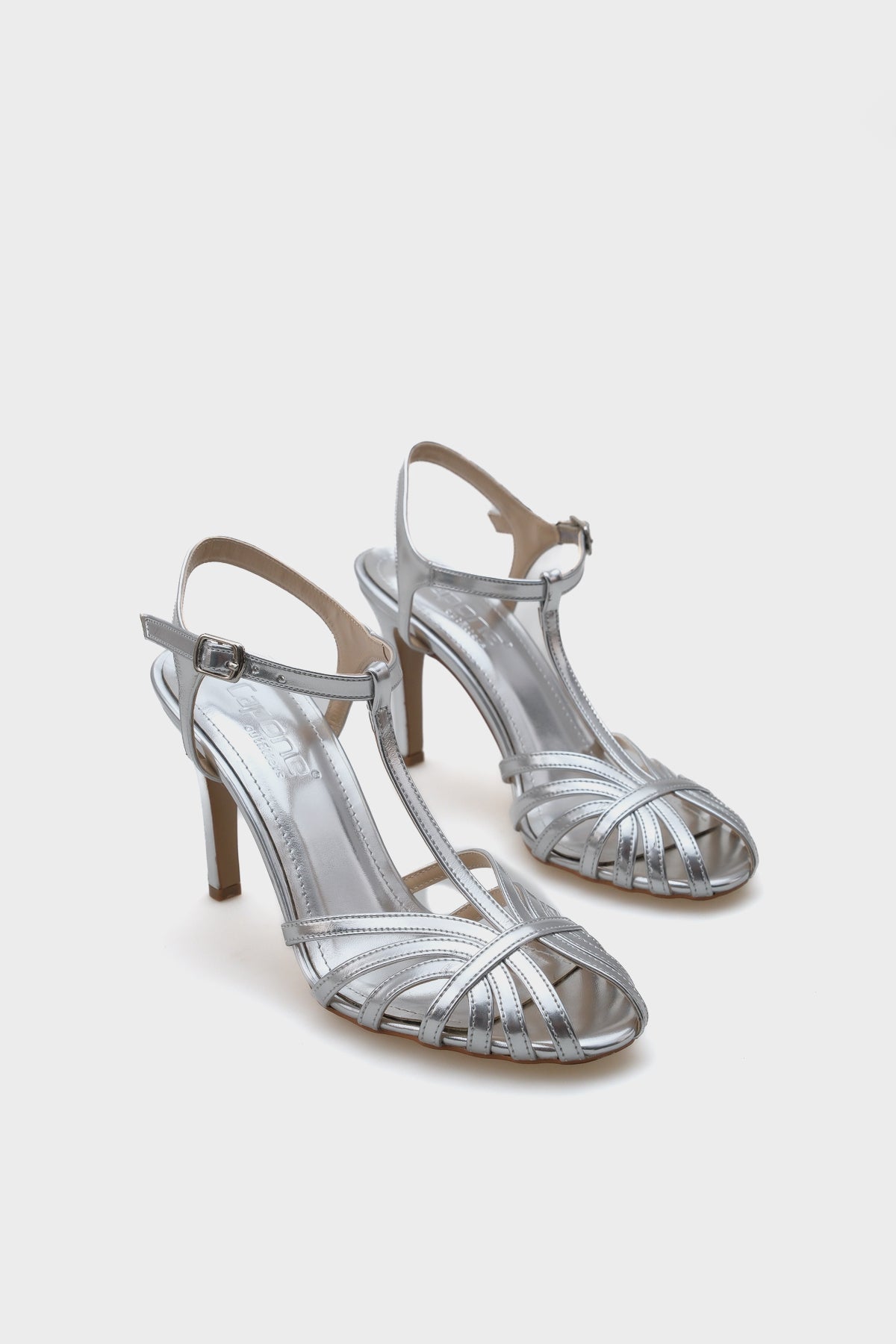 Daniela Oval Burunlu Kafes T Bantlı İnce Topuklu Kadın Sandalet