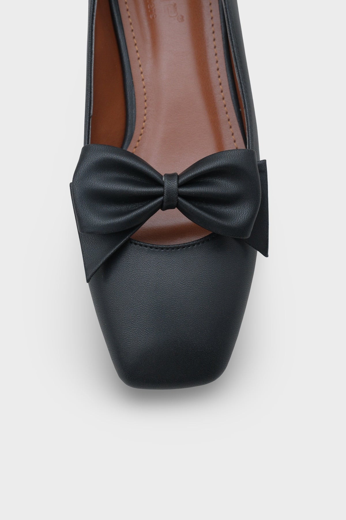 Helaina Kısa Topuklu Fiyonklu Kadın Ayakkabı