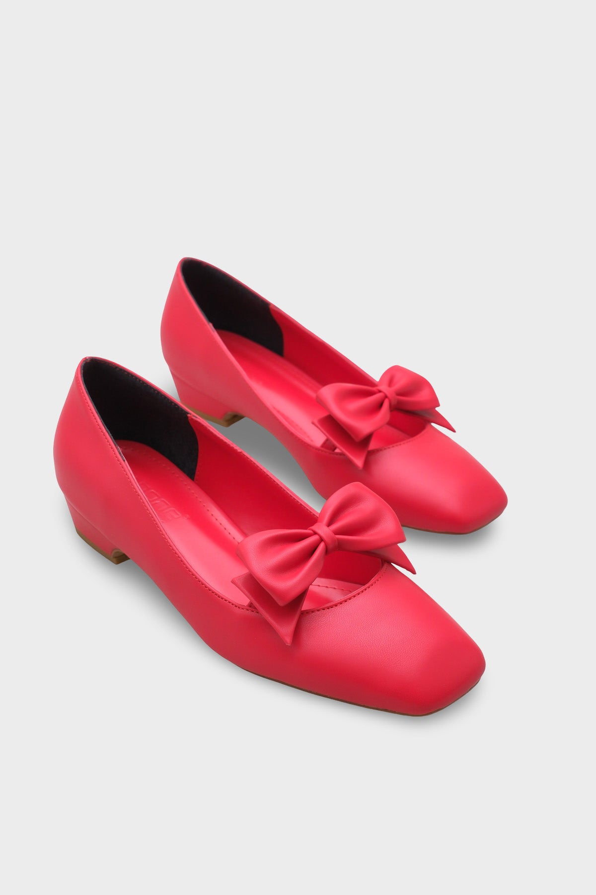 Helaina Kısa Topuklu Fiyonklu Kadın Ayakkabı