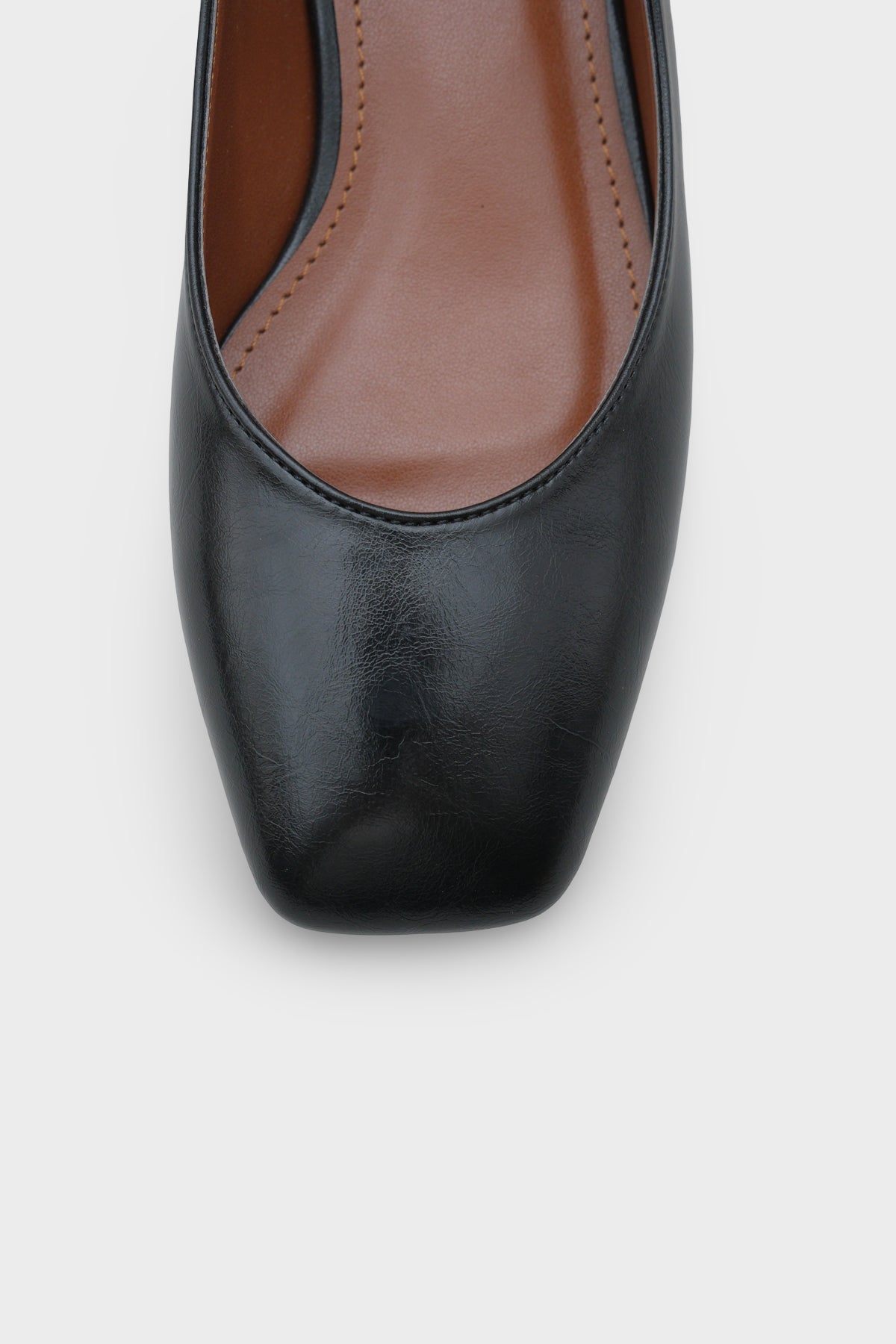 Darline Kısa Topuklu Küt Burunlu Bantlı Mary Jane Kadın Ayakkabı