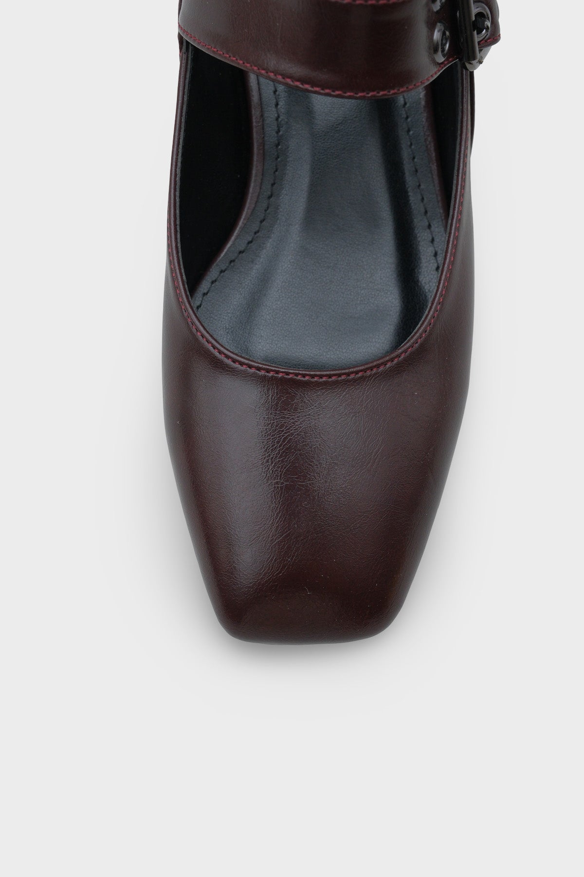 Darell Kısa Topuklu Küt Burunlu Bantlı Mary Jane Kadın Ayakkabı