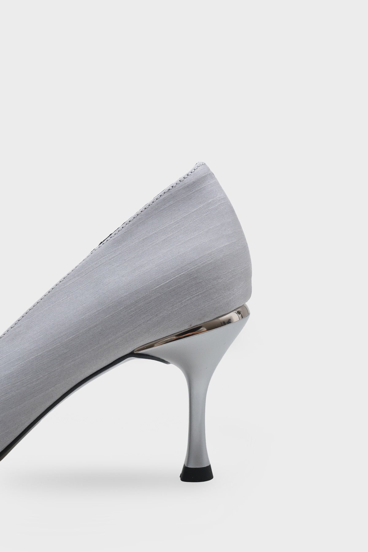 Malinde Saten Kadın Stiletto