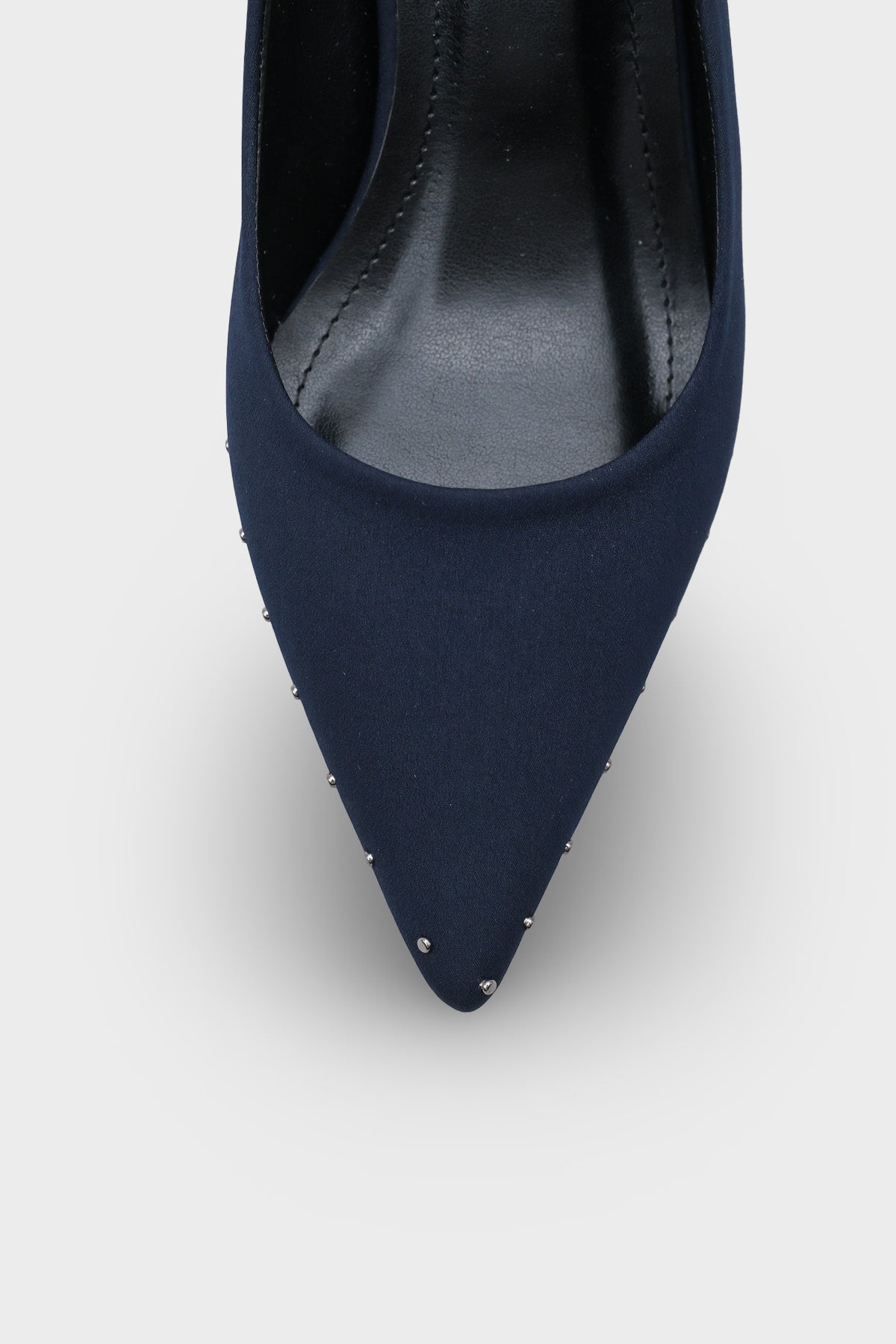 Anny Sivri Burunlu Metal Aksesuarlı Metal Topuklu Stiletto