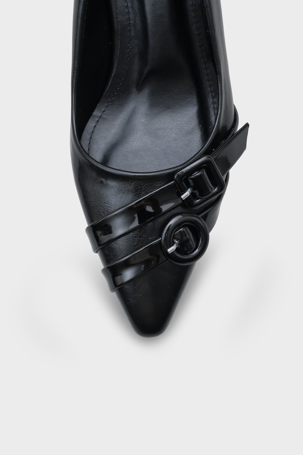 Mirabel Sivri Burunlu Tokalı Orta Topuklu Kadın Ayakkabı